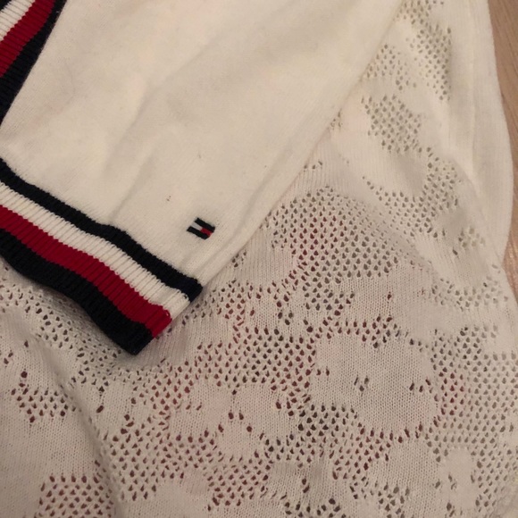 Tommy Hilfiger Sweater - Picture 3 of 3